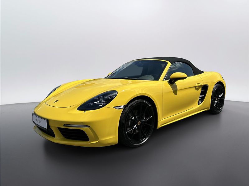Porsche Boxster 718 - fotka 1 z 30