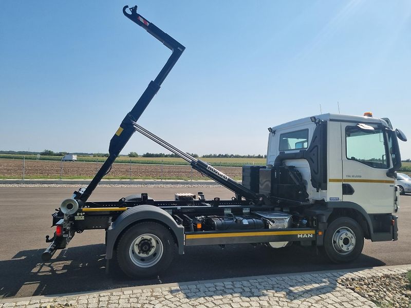 MAN TGL 12.220 KONTEJNER 8T - fotka 5 z 49