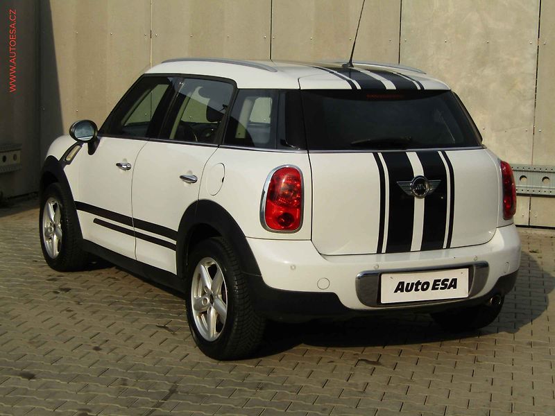 Mini Countryman (2014) 1.6i, AC, park.čidla - fotka 6 z 15