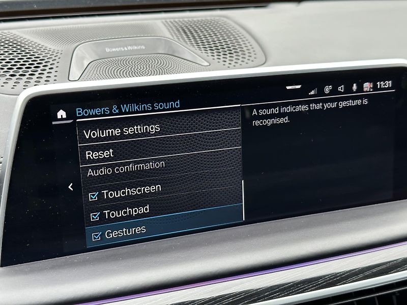 BMW Řada 7 (2019) BMW 745Le xDrive LONG aut. ser - fotka 48 z 57