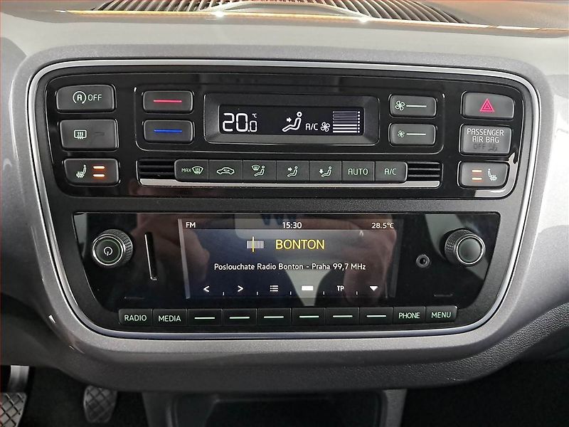 Škoda Citigo (2019) 1.0 MPI, Tempomat - fotka 12 z 17