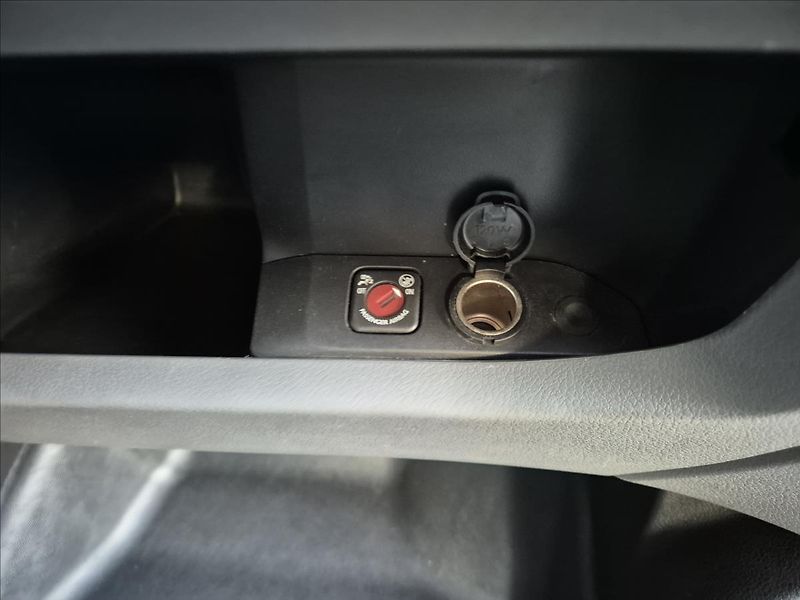 Peugeot Expert 2,0 HDi 90Kw L2 L3 Long Klima - fotka 26 z 31