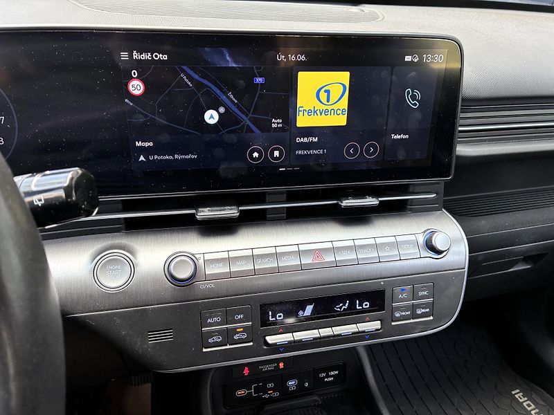Hyundai Kona 1.0T-GDi 88kW SMART ZÁRUKA  - fotka 17 z 27