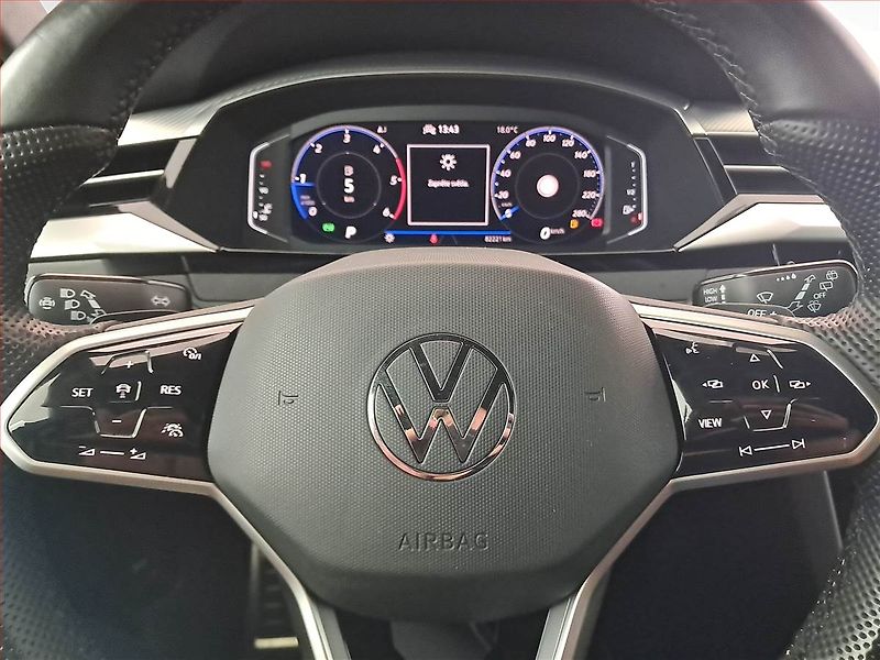 Volkswagen Arteon (2021) R-line 2.0 TDI - fotka 21 z 28