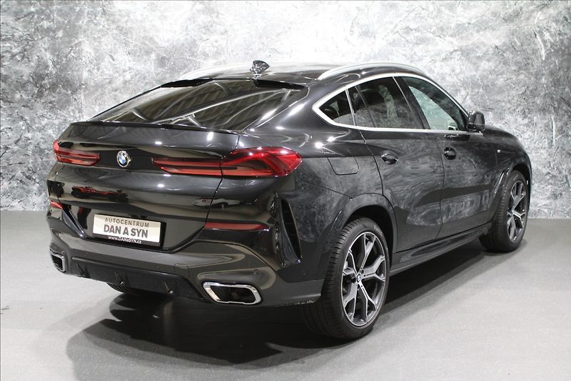 BMW X6 3,0 XDrive M paket, 1.majitel - fotka 4 z 38