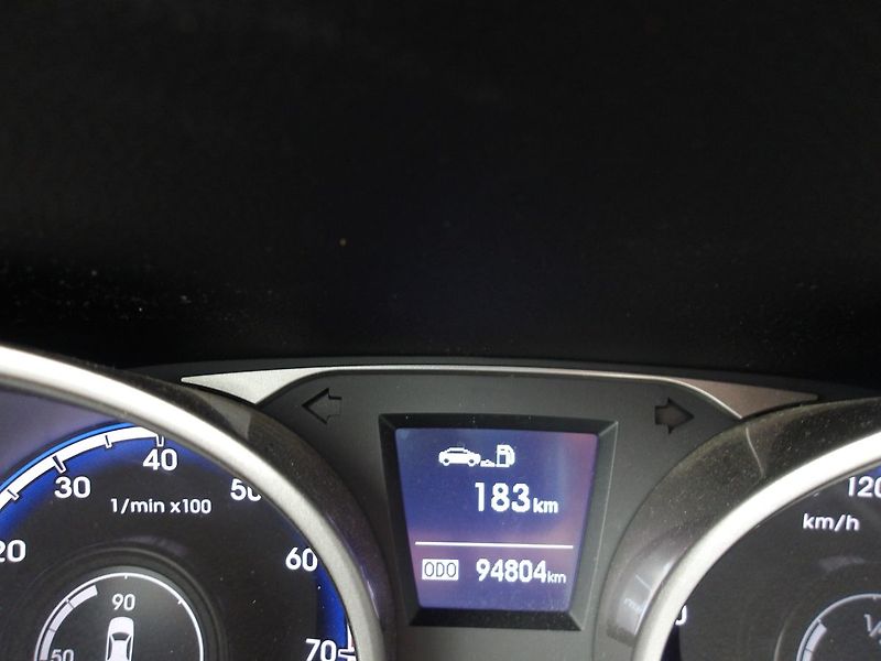 Hyundai ix35 2,0GDi 1.MAJ.! NAJ.94000 km !! - fotka 22 z 39