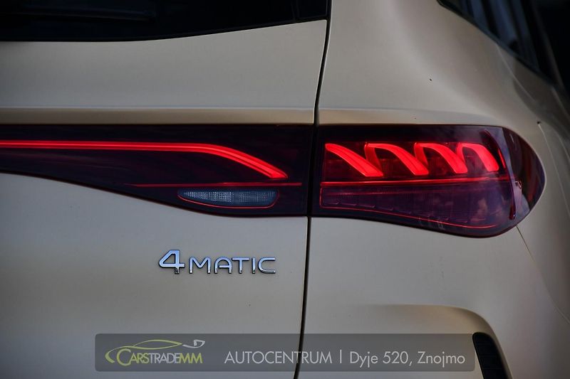 Mercedes-Benz EQE 500 4M VZDUCH MASÁŽE PANOR TAŽ - fotka 62 z 63