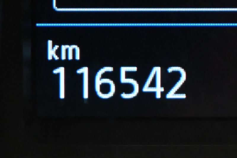 Volkswagen Passat 2,0 TDI 110 kW DSG Business Zá - fotka 17 z 31