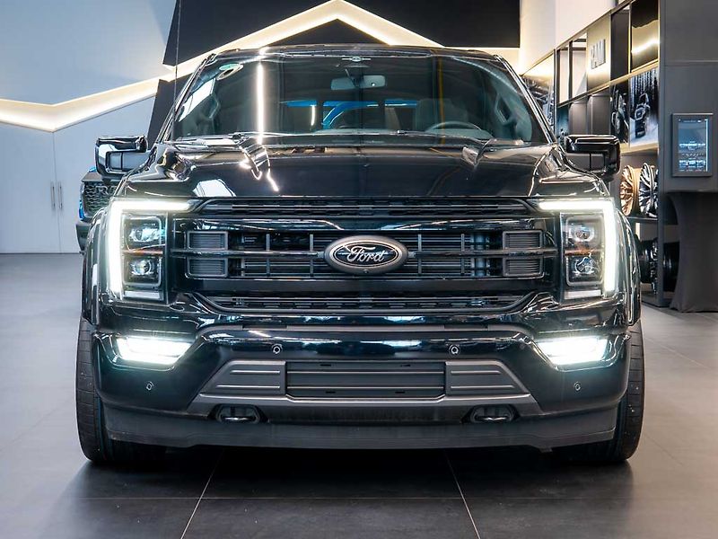 Ford F-150 (2024) 5.0 V8 Lariat, Lowered Edition - fotka 11 z 39