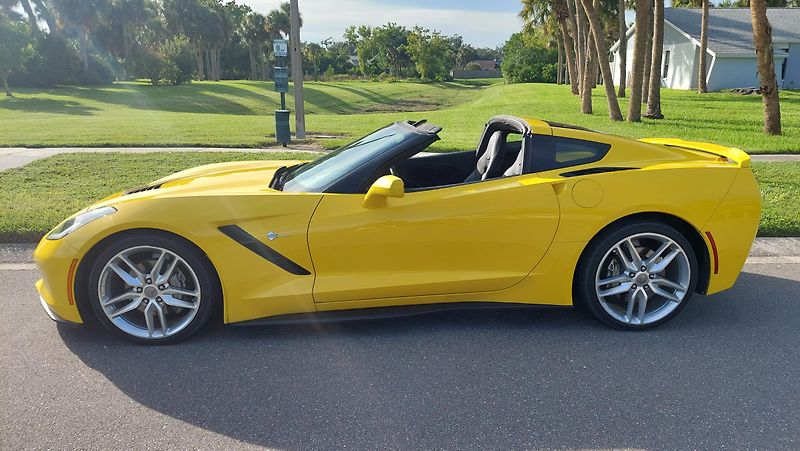 Chevrolet Corvette (2019) C7 3LT SKLADEM, ihned k odběru - fotka 16 z 45