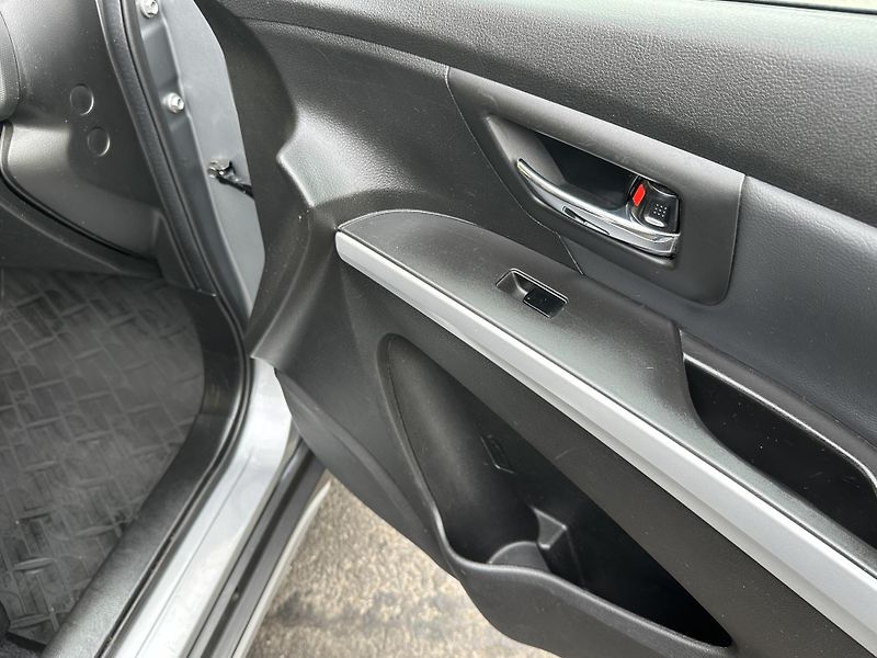 Suzuki SX4 S-Cross (2014) 1.6DDIS 4x4 COMFORT 2.Maj.  - fotka 19 z 36