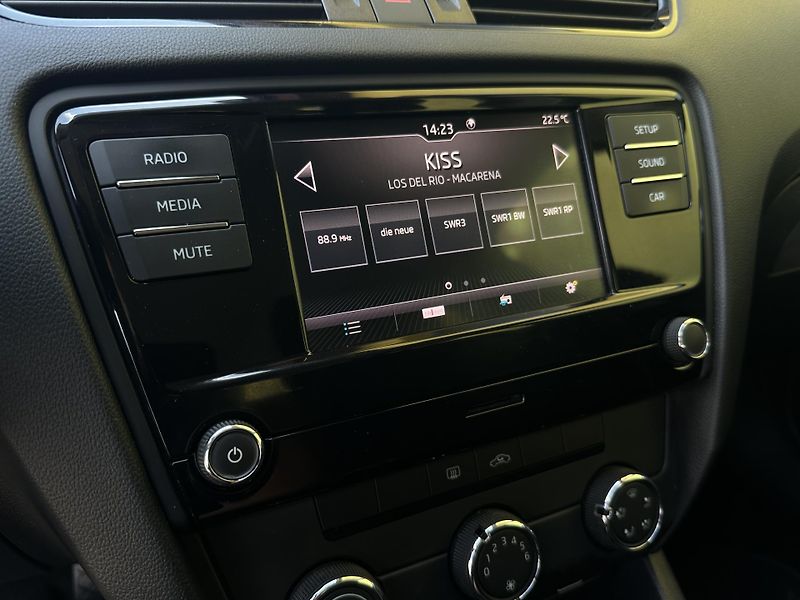 Škoda Octavia (2018) KOMBI 1.6TDI/85kW * 1.Maj * TZ - fotka 11 z 33