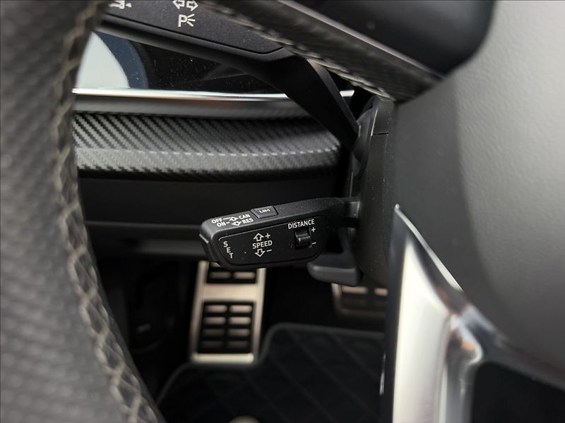 Audi Q7 50 TDI S-line Quattro - fotka 17 z 28