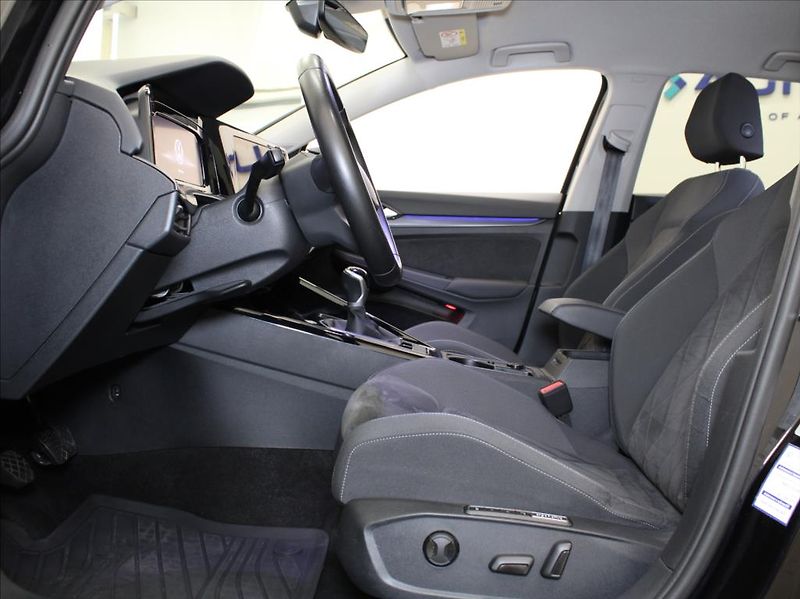 Volkswagen Golf 1,5 TSi 110kW Style 45tkm. ČR - fotka 6 z 24