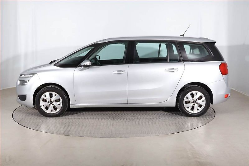 Citroën C4 Picasso (2015) 1.6 HDi, Automat, 7 míst, Navi - fotka 3 z 23