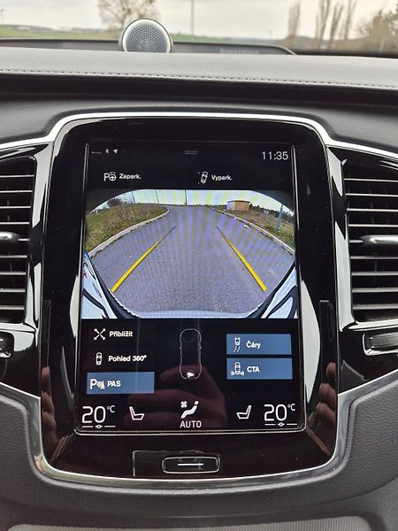 Volvo XC90 (2019) 2.0 /288kW - fotka 31 z 37