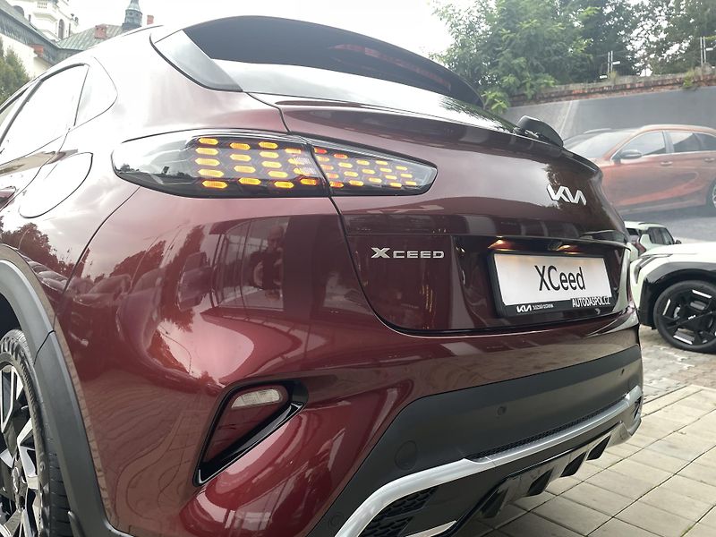 Kia XCeed (2025) 1,6 T-GDi SteelEdition 7DCT - fotka 25 z 25