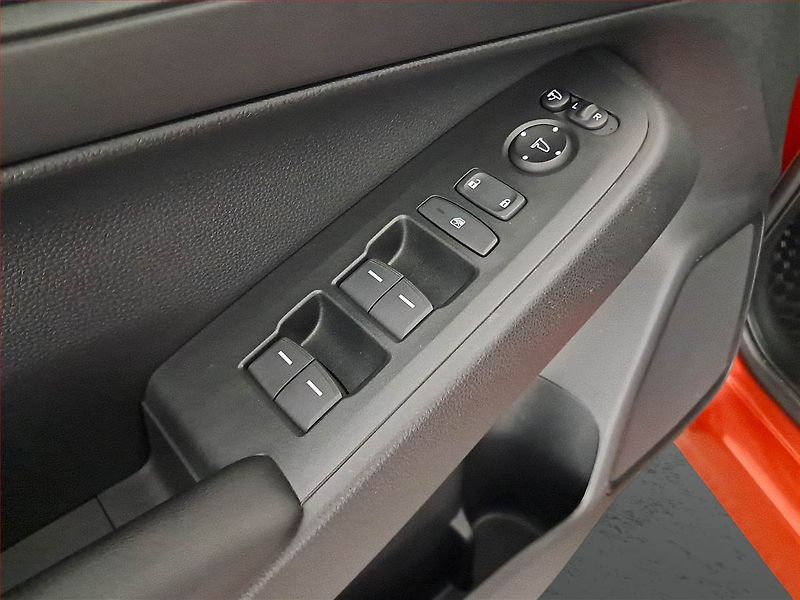 Honda HR-V (2024) e:HEV 1.5 i-MMD - fotka 15 z 18