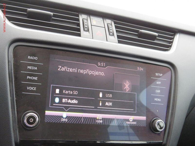 Škoda Octavia (2017) 1.0 TSi, ČR, Style, xenon - fotka 17 z 33