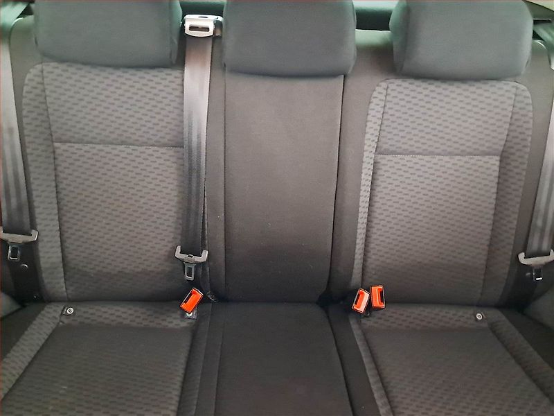 Škoda Fabia (2010) 1.2 TSI, Automat, Tempomat - fotka 10 z 16