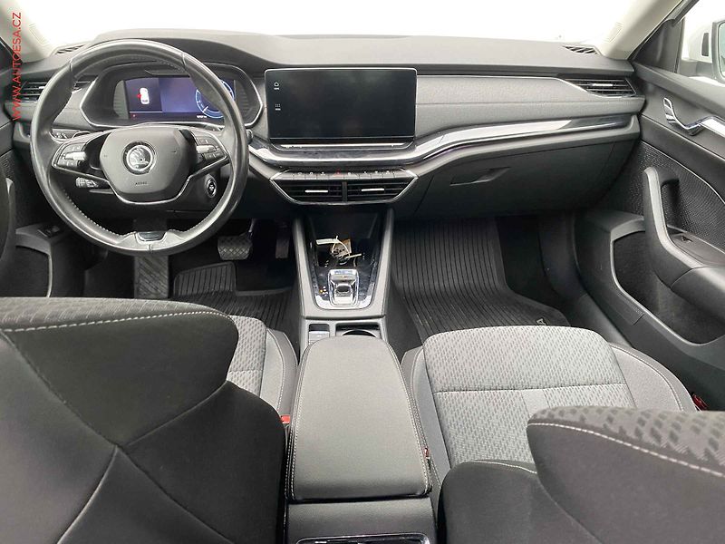 Škoda Octavia (2021) 2.0 TDi, ČR, Style, DSG, zmk - fotka 8 z 19