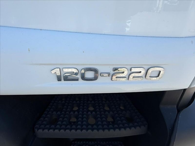 Iveco Eurocargo 6,7 ML120E22P 18EUP s  čelem - fotka 29 z 30