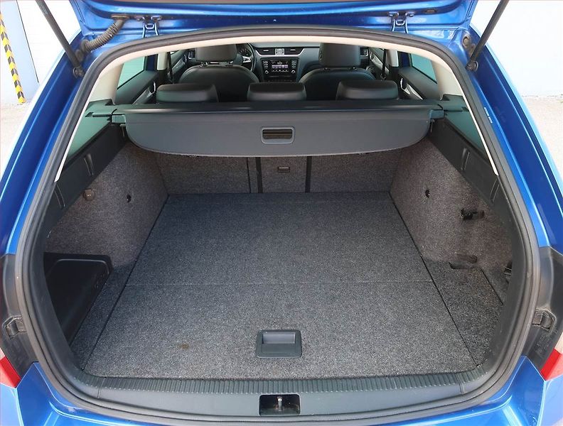 Škoda Octavia (2013) 1.8 TSI, Automat, Serv.kniha - fotka 14 z 21