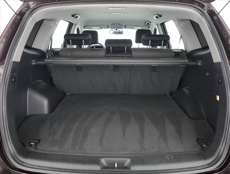 Hyundai Santa Fe (2008) 2.2 CRDi, 4X4, Serv.kniha - fotka 13 z 14
