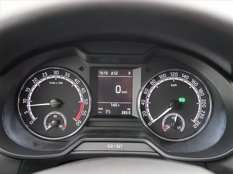 Škoda Octavia (2017) 2.0 TDI, Automat, Navi - fotka 11 z 19