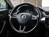 Škoda Superb (2018) 1.6 TDI, Navi, Tempomat - náhled 16