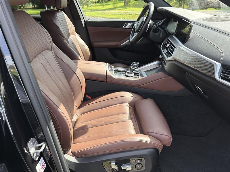 BMW X6 3,0 xDrive 40i Mpaket ČR DPH - fotka 10 z 49
