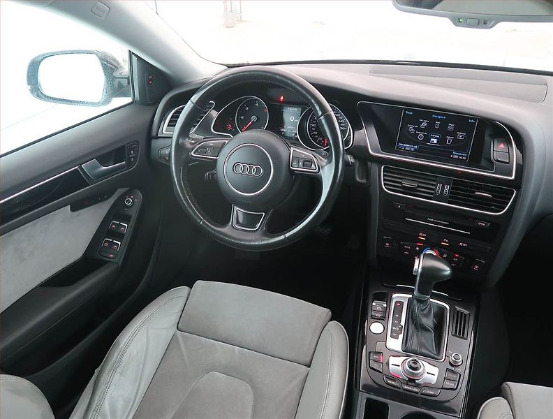 Audi A5 (2016) S-Line 2.0 TDI, Automat - fotka 7 z 19