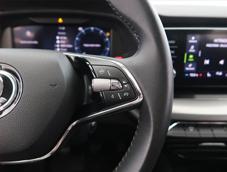 Škoda Octavia (2022) Ambition 2.0 TDI, Serv.kniha - fotka 16 z 22