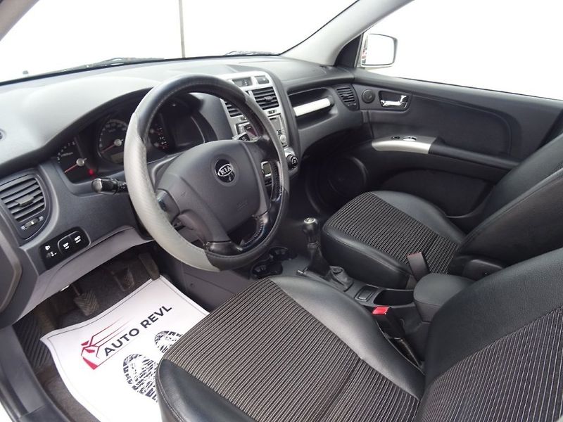 Kia Sportage (2006) 2.0i,104kW,4X4,ALU - fotka 5 z 20