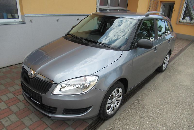 Škoda Fabia 1.2 TSi KLIMA TAŽNÉ - fotka 5 z 29