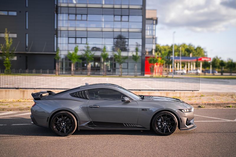Ford Mustang (2024) GT 5.0 V8 DPH - fotka 9 z 22