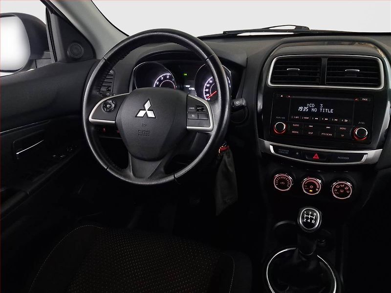 Mitsubishi ASX (2014) Inform 1.6 MIVEC, Tempomat - fotka 7 z 15