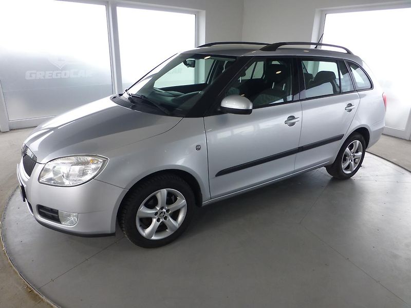 Škoda Fabia (2009) 1,6I-77KW*PARK.S**AC**VYHŘ.SED - fotografie inzerátu
