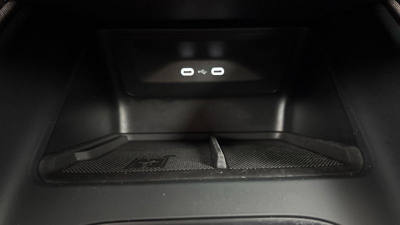 Škoda Enyaq 82 Kwh AUT 80 Loft - fotka 21 z 28