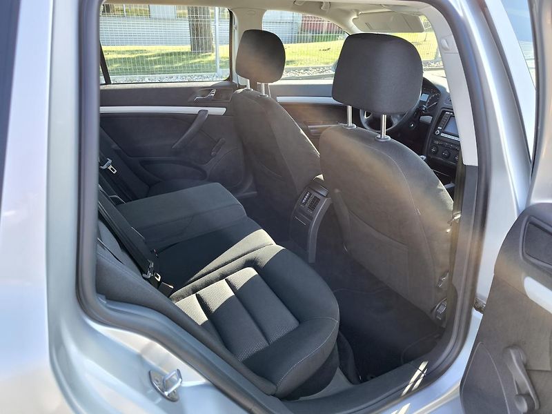 Škoda Octavia (2007) 1,9TDI 77kW *NOVÉ ROZVODY* - fotka 24 z 59