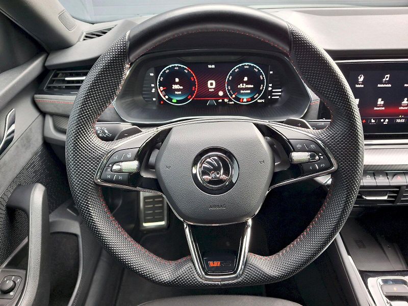 Škoda Octavia (2021) RS DSG 2,0TDi 147kW - fotka 19 z 34