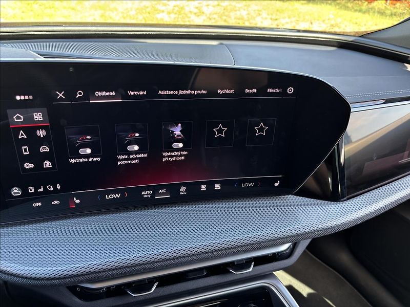 Audi Q5 2,0 TDI 150kW S-Line quattro - fotka 39 z 52