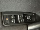 Volkswagen Tiguan 1,5 TSI NAVIGACE - náhled 14