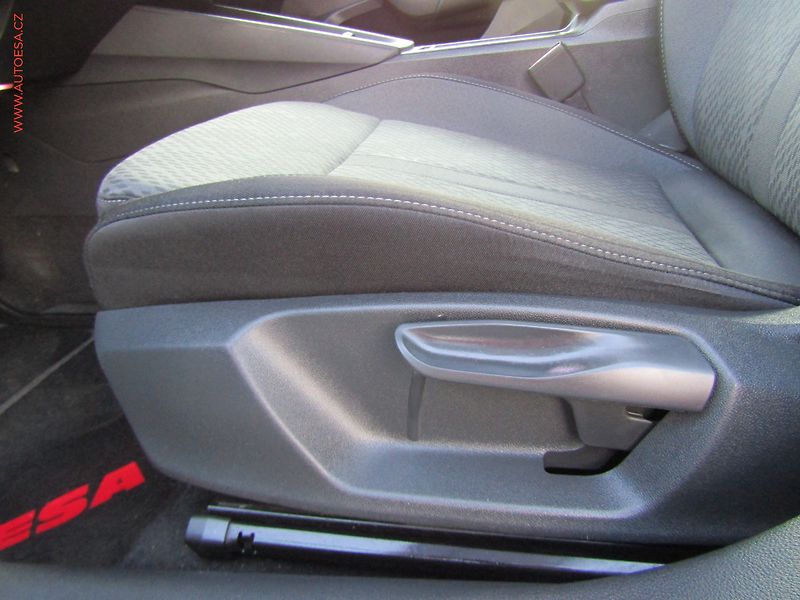 Škoda Octavia (2021) 2.0 TDi, ČR, Stylem, DSG, LED - fotka 21 z 24