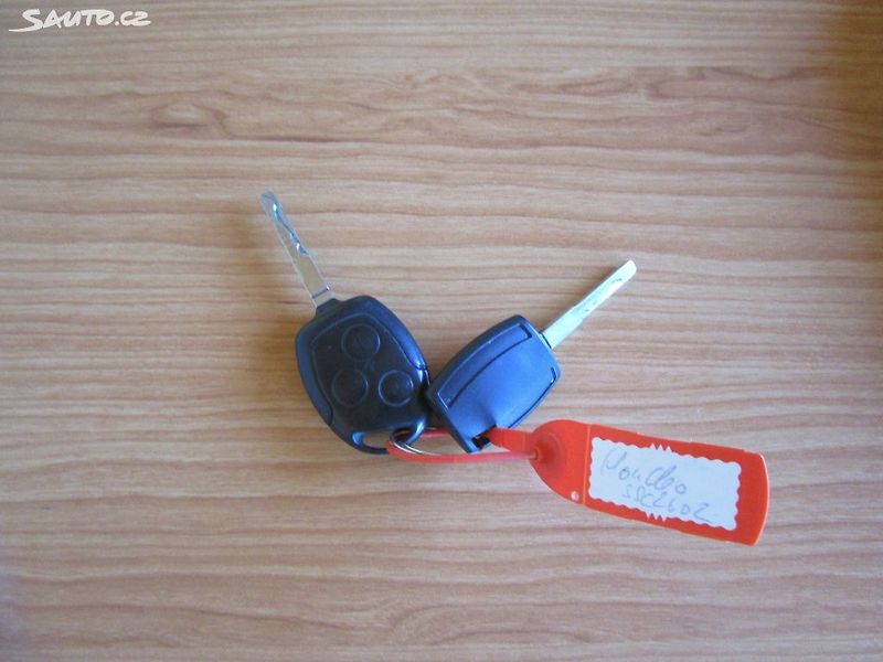 Ford Mondeo 1,8TDCI-92KW-NOVÁ STK - fotka 26 z 27