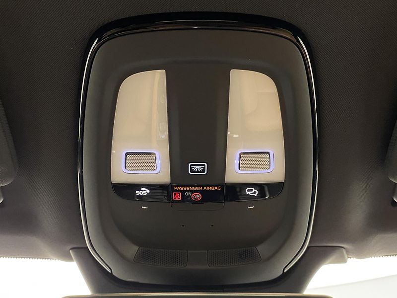 Volvo XC90 B5 AWD BRIGHT PLUS AUT CZ 7m - fotka 32 z 63