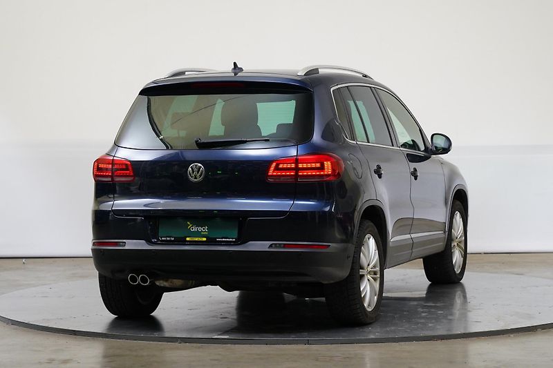 Volkswagen Tiguan - fotka 2 z 25