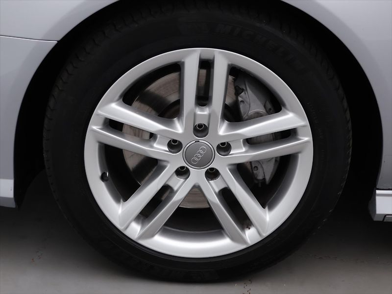 Audi A6 3.0 TDI 200kW Quattro S-Tronic - fotka 21 z 28