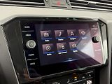 Volkswagen Passat (2023) Business 2.0 TSI 140kW DSG - náhled 20