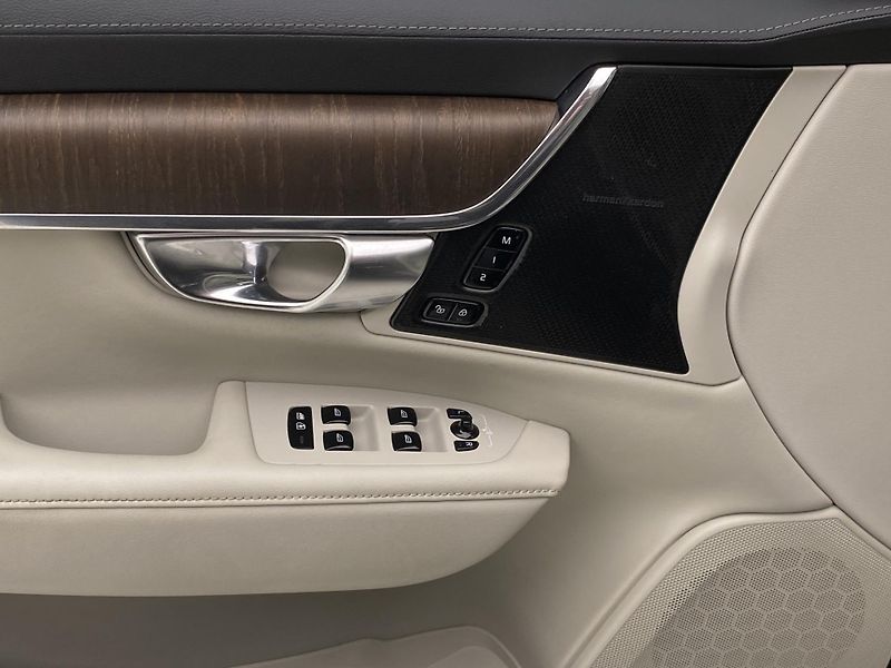 Volvo V90 B4 AWD BRIGHT PLUS AUT CZ - fotka 28 z 60
